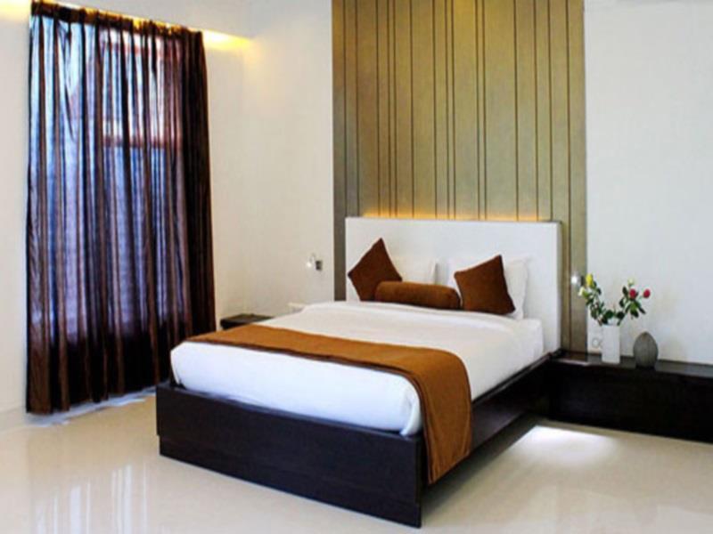 Rose Valley Orbit Hotel สิริกุรี ภายนอก รูปภาพ